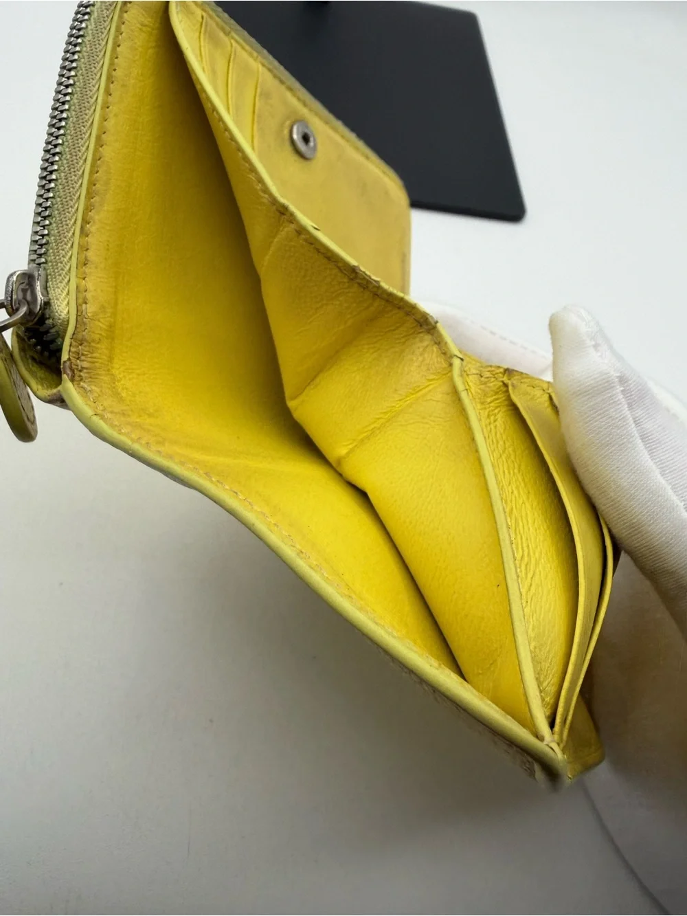 Balenciaga Pebbled Leather bi fold Wallet